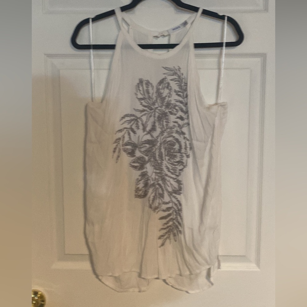 Woman’s X-large off white tank top with embroidery - Picture 1 of 7
